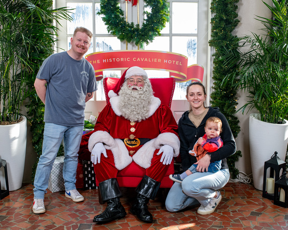 122224CavSanta16
