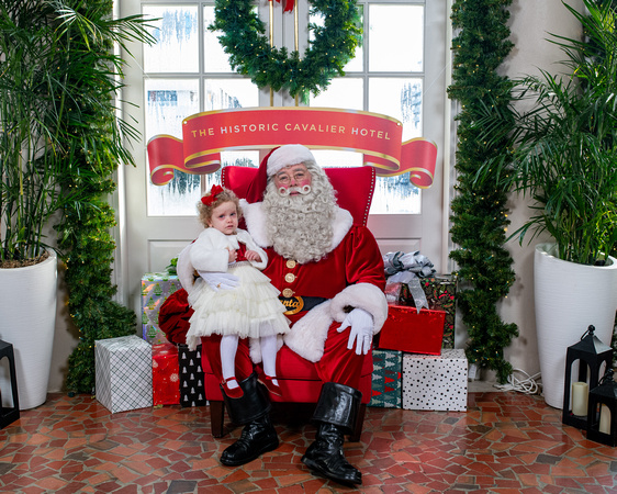 122224CavSanta04